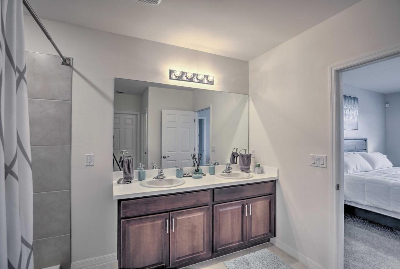 Modern Home With Heated Pool, 3 Mi To Beach Cape Coral Exterior foto