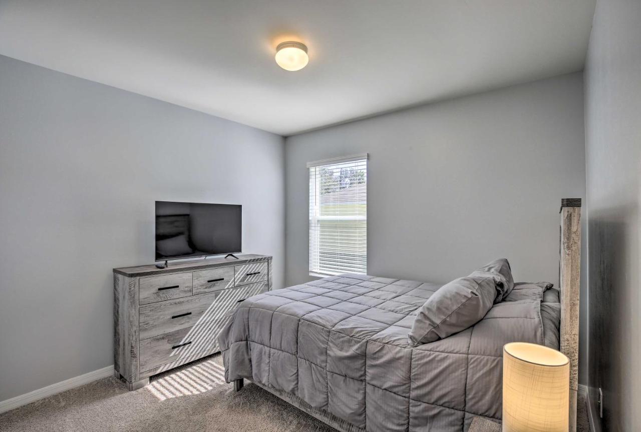 Modern Home With Heated Pool, 3 Mi To Beach Cape Coral Exterior foto