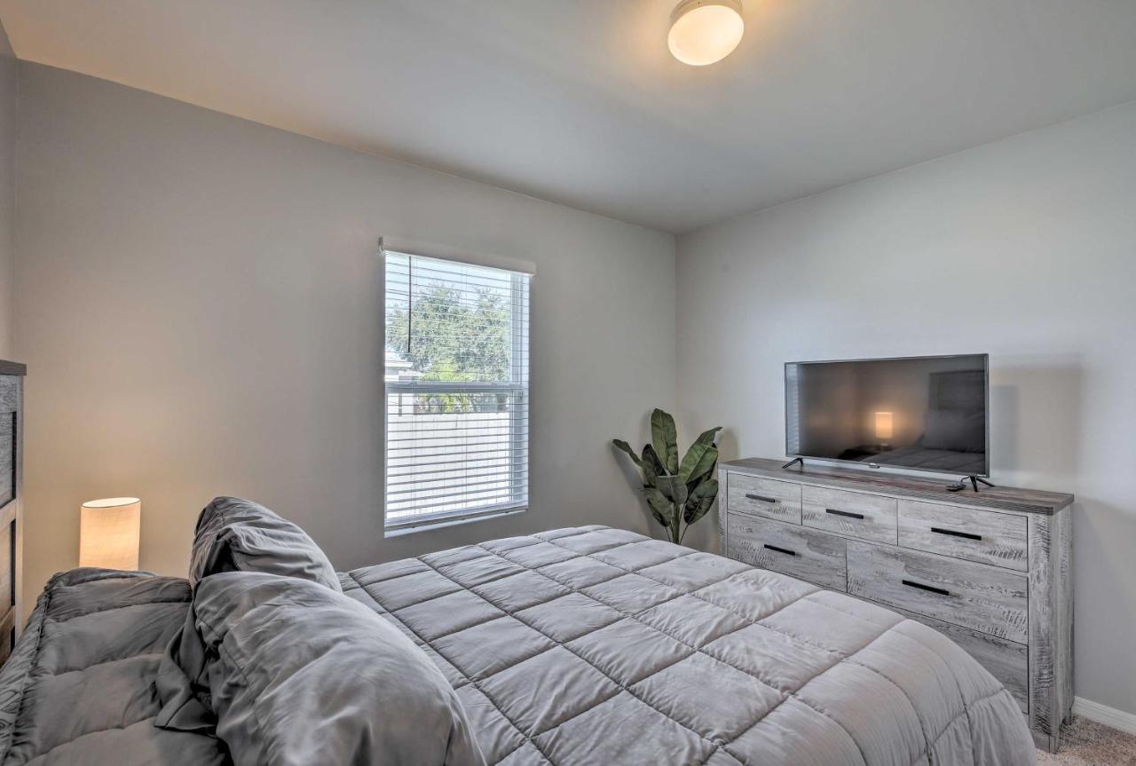 Modern Home With Heated Pool, 3 Mi To Beach Cape Coral Exterior foto